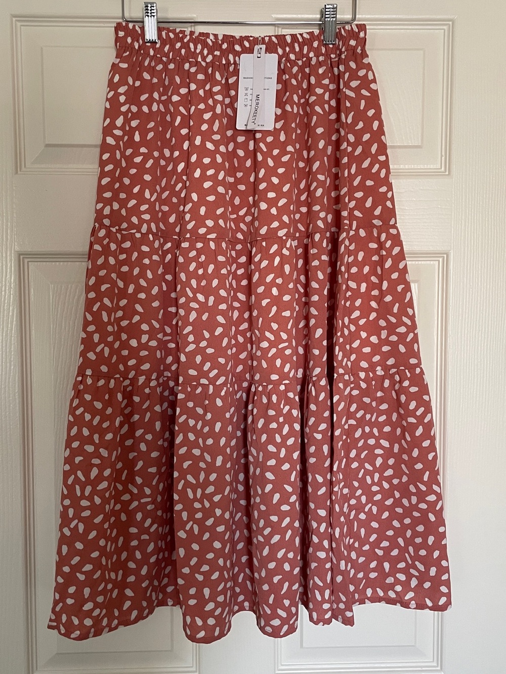 🩷 Boho Tiered Midi Skirt in Dusty Rose with White Print 🩷